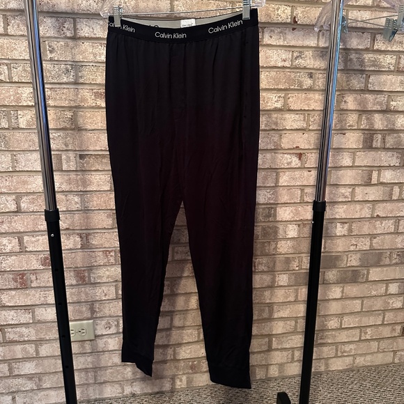 Calvin Klein Black Jogger Sleep Pant - Men's Large - Picture 1 of 3